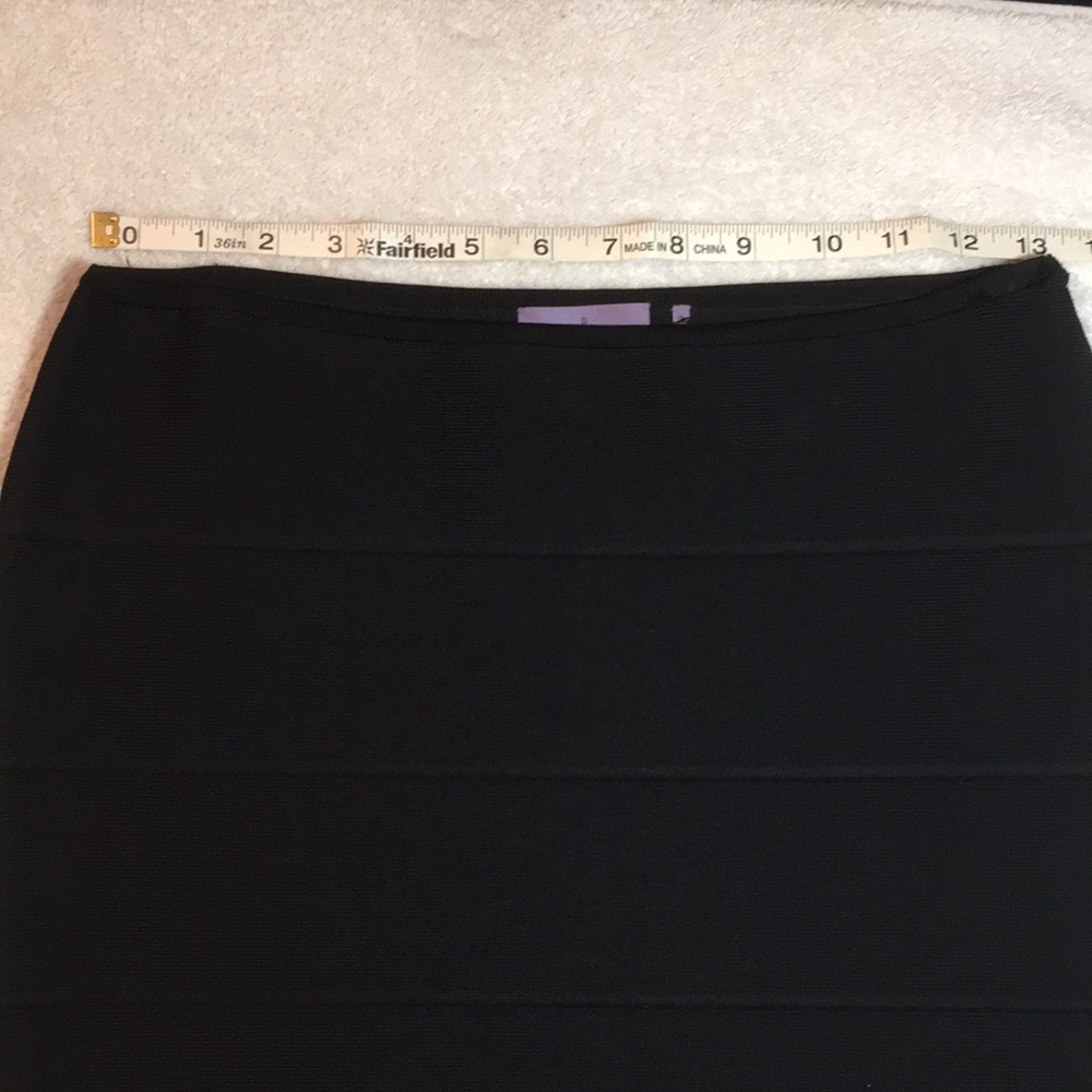 Herve Leger black bandage bodycon skirt - Picture 6 of 11